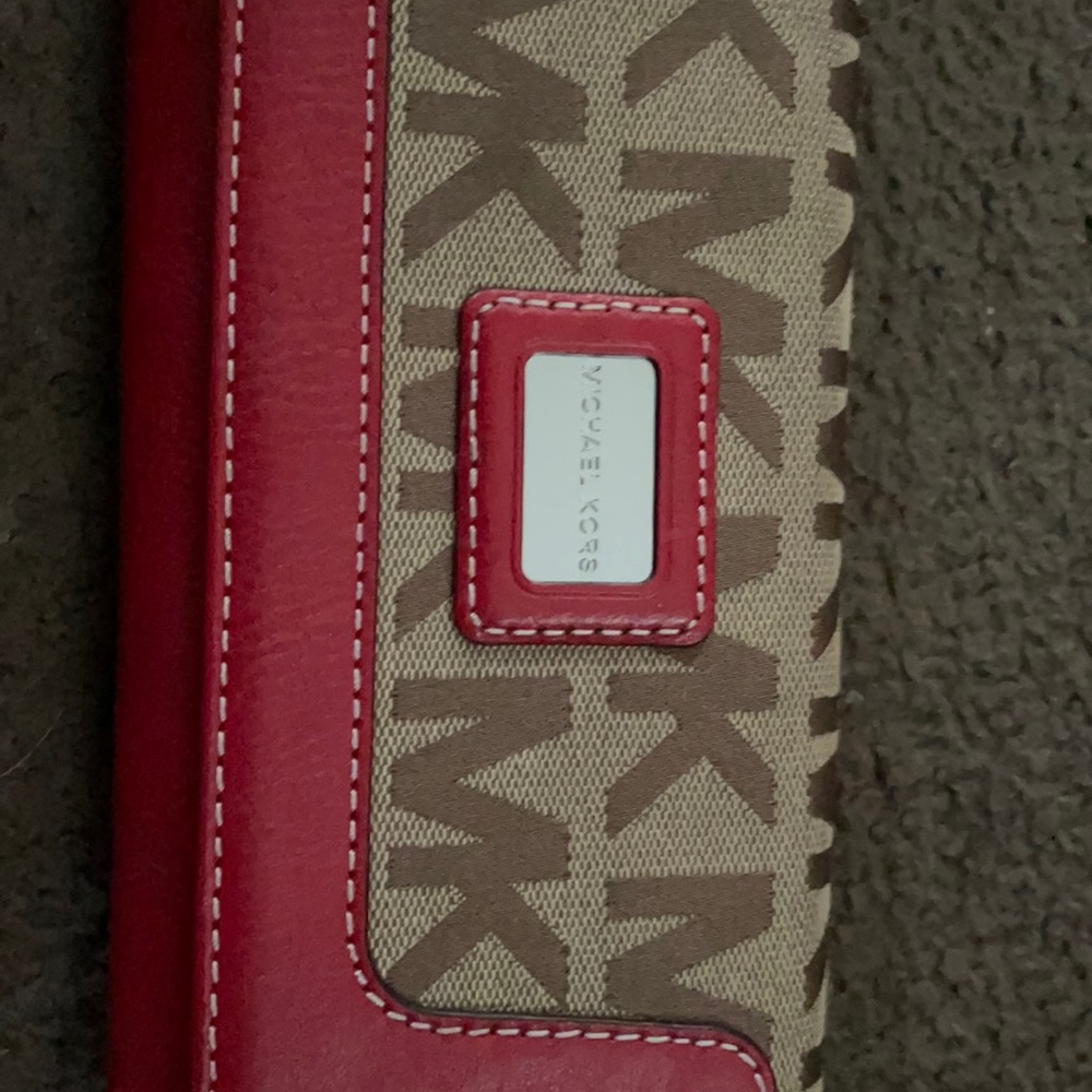 MK wallet